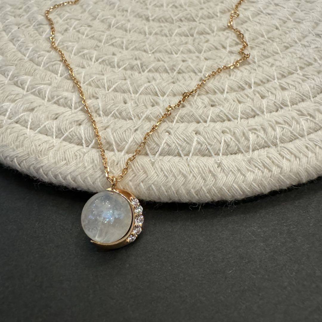 Collana in argento sterling con pietra di luna indiana