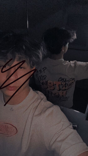 Customer photo for HUSTLE HIGH TEE